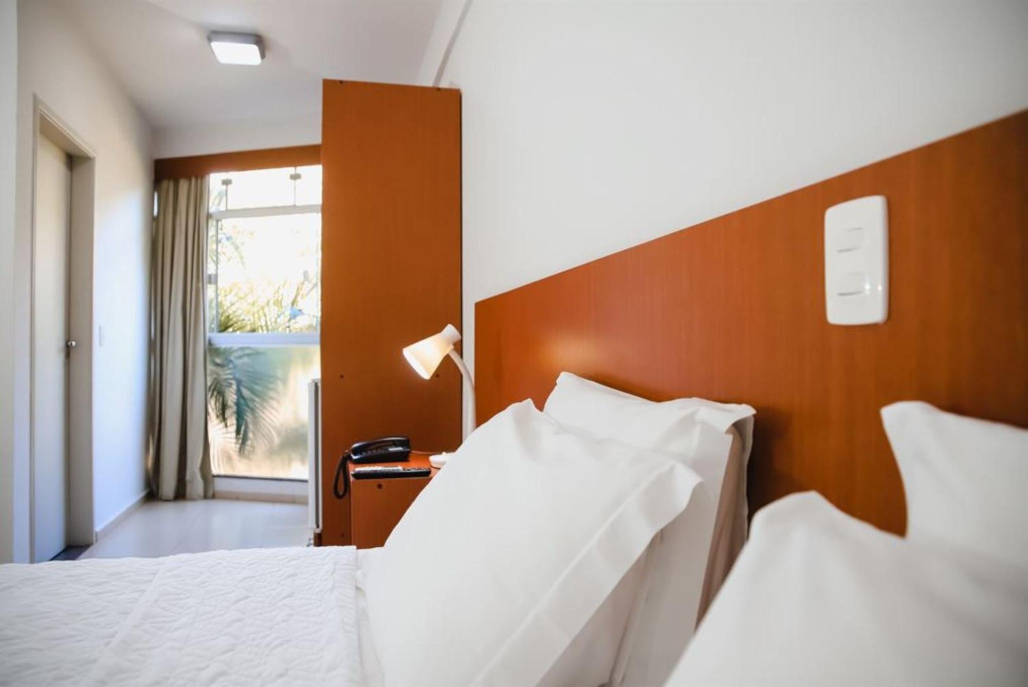 Hotel Agua Das Araras Paraguacu Paulista ห้อง รูปภาพ