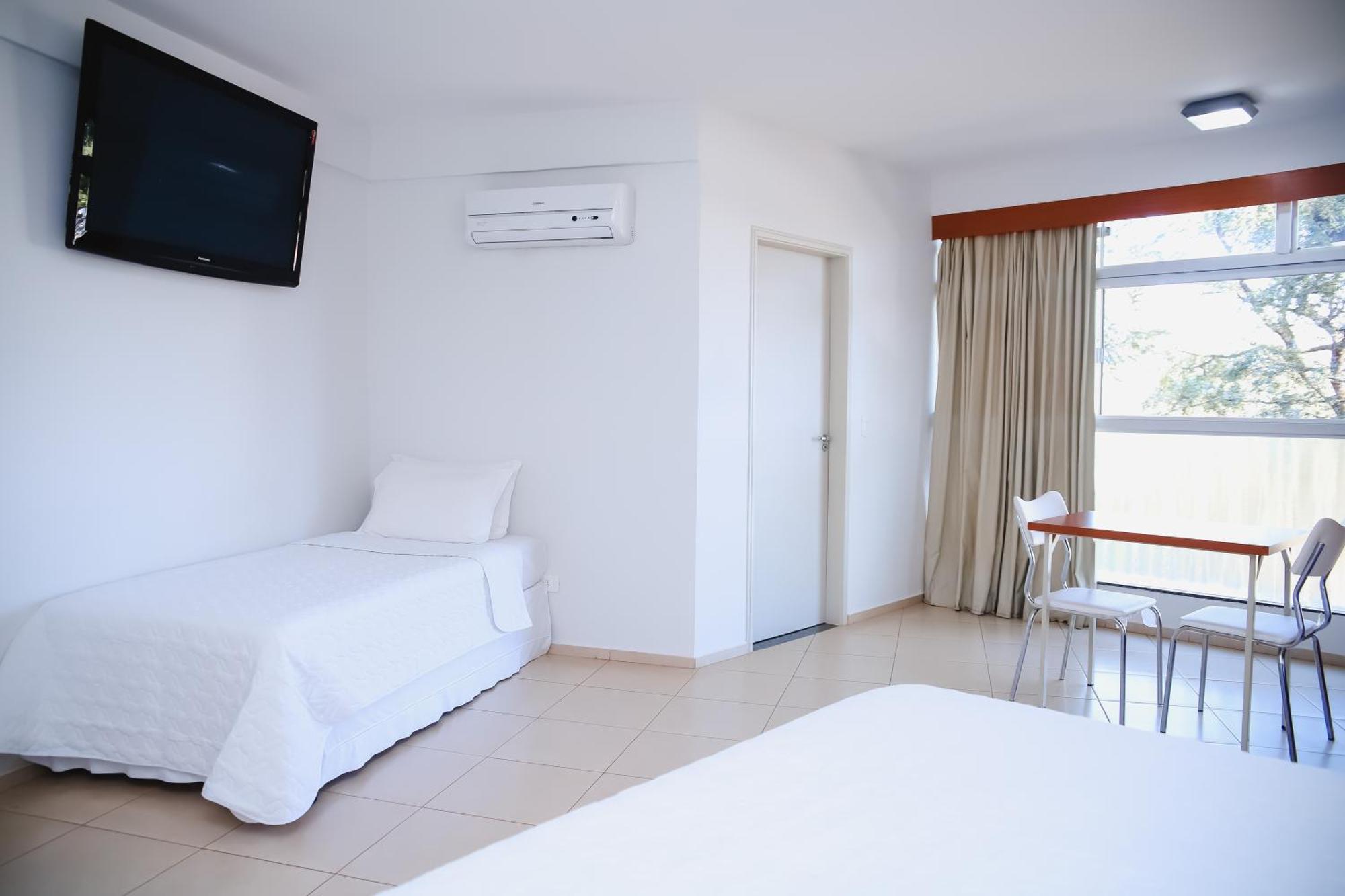 Hotel Agua Das Araras Paraguacu Paulista ห้อง รูปภาพ