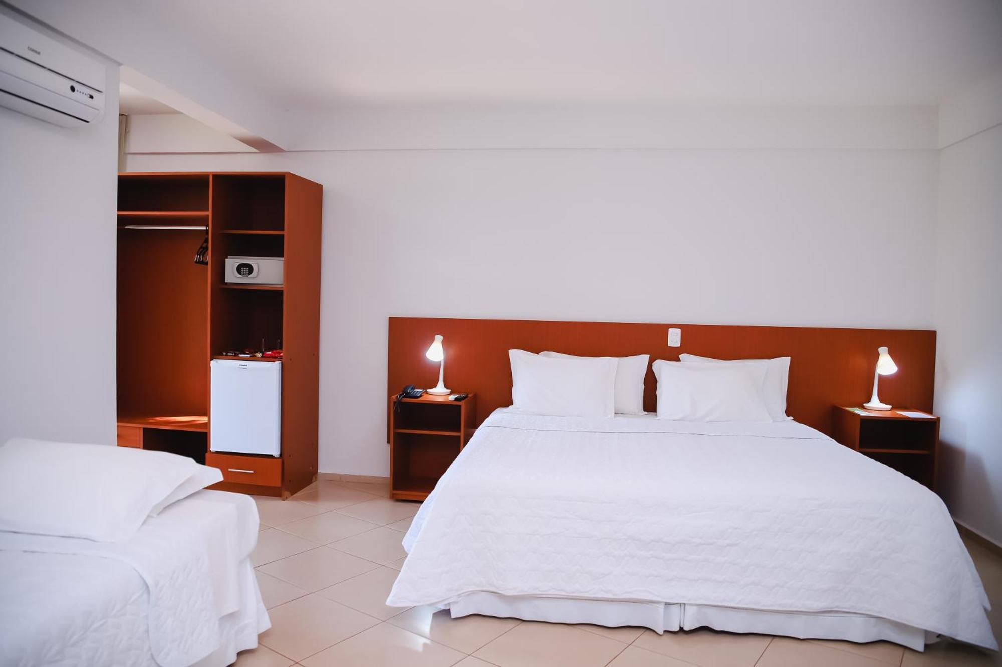 Hotel Agua Das Araras Paraguacu Paulista ห้อง รูปภาพ