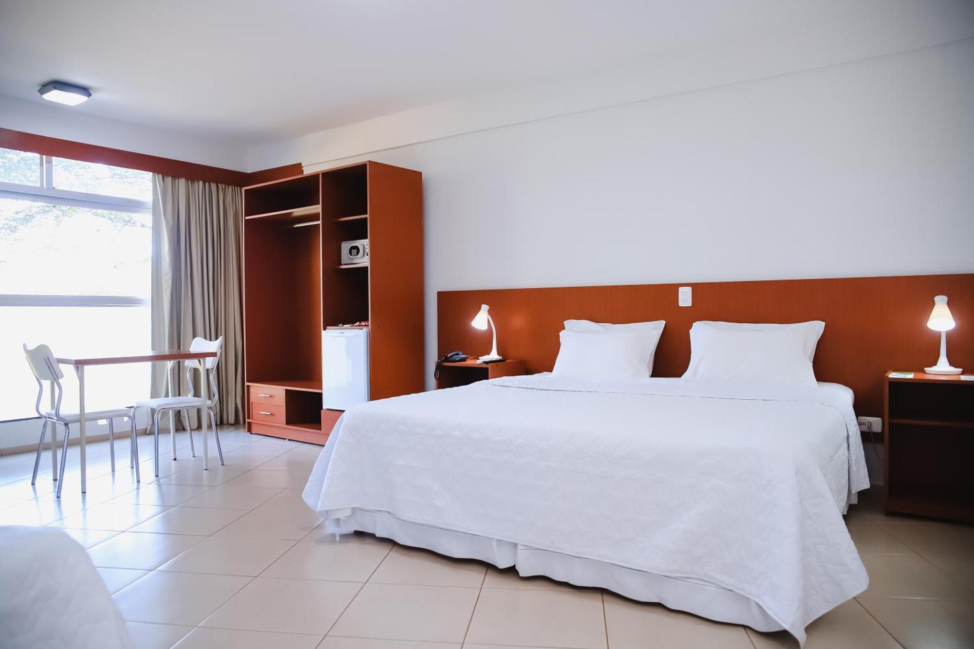 Hotel Agua Das Araras Paraguacu Paulista ภายนอก รูปภาพ